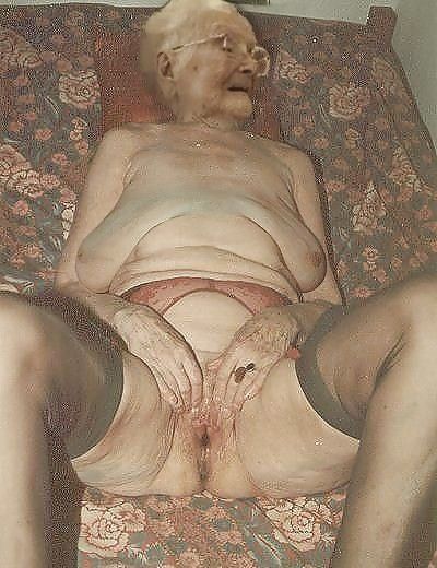 Frauenpenis Oma College Doppelter